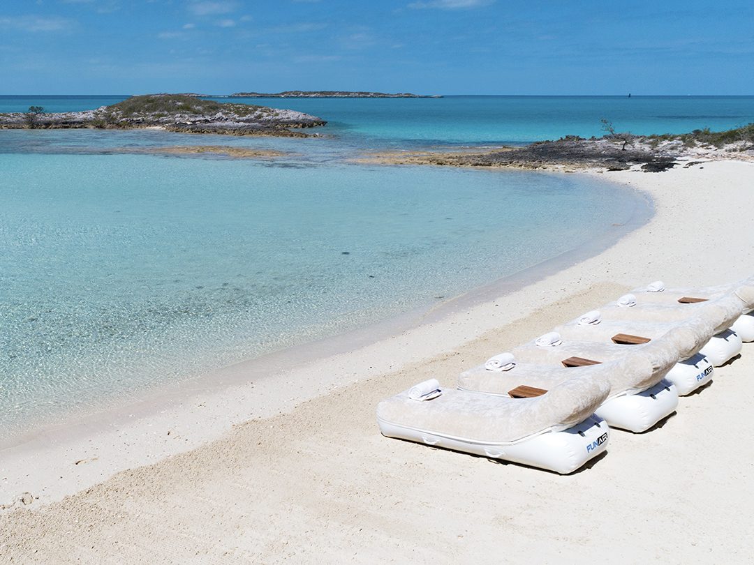 FunAir Superyacht Beach Loungers