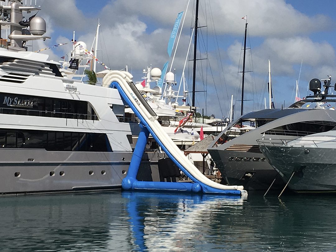 Self Lifting Yacht Slides