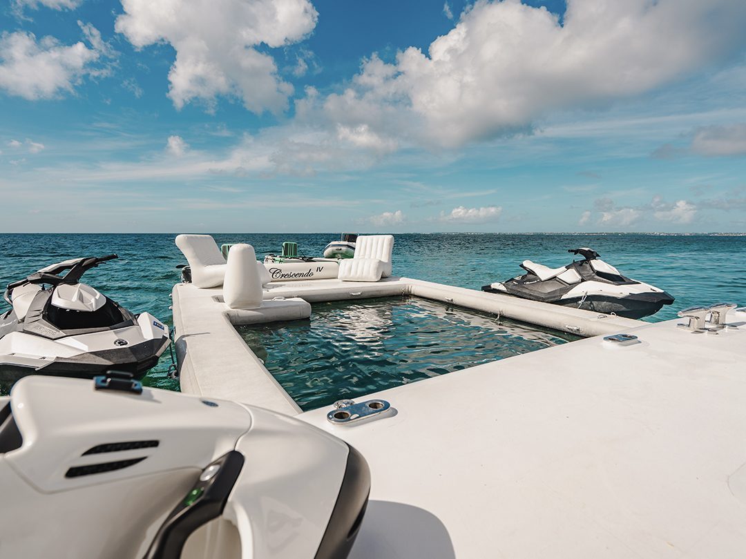 FunSize Beach Club Sea Pool