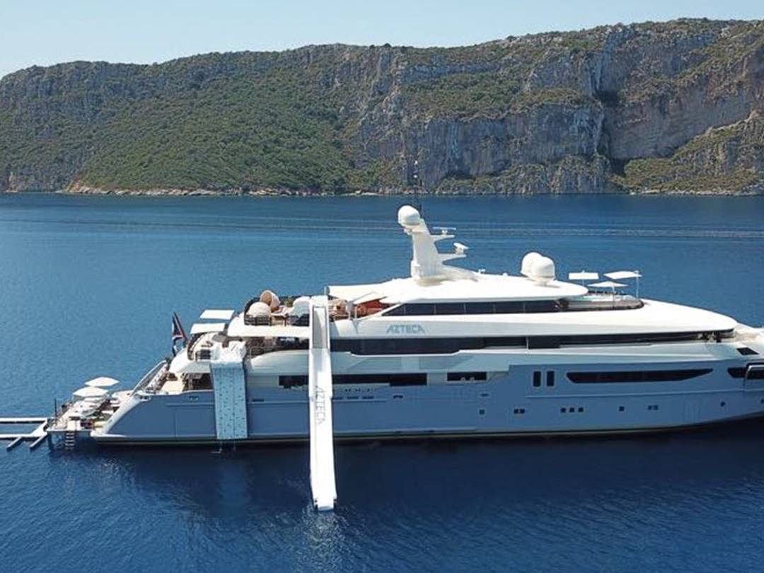 Over The Rail Climbing Wall on Motor Yacht Azteca