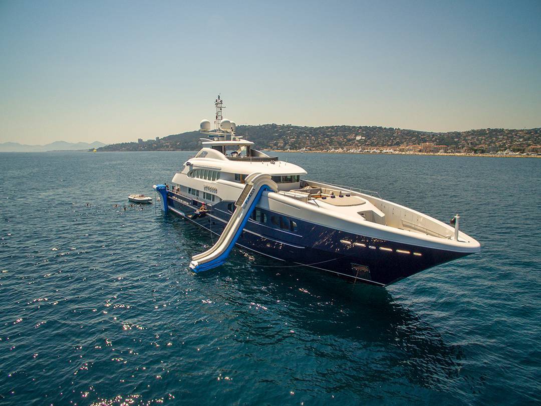 QuickShip Climbing Wall on Motor Yacht Sirocco