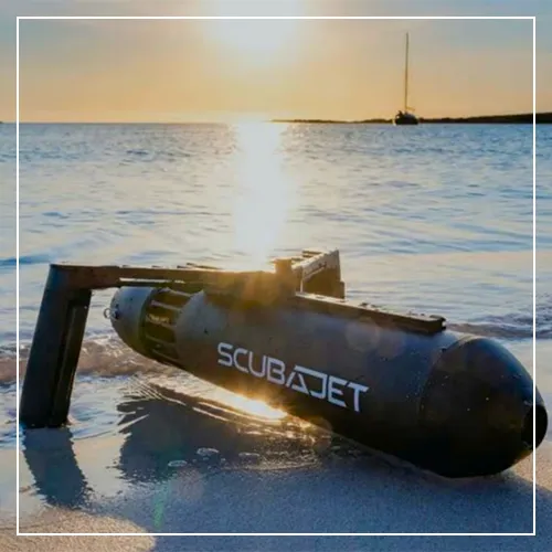 SCUBAJET Portable on a beach