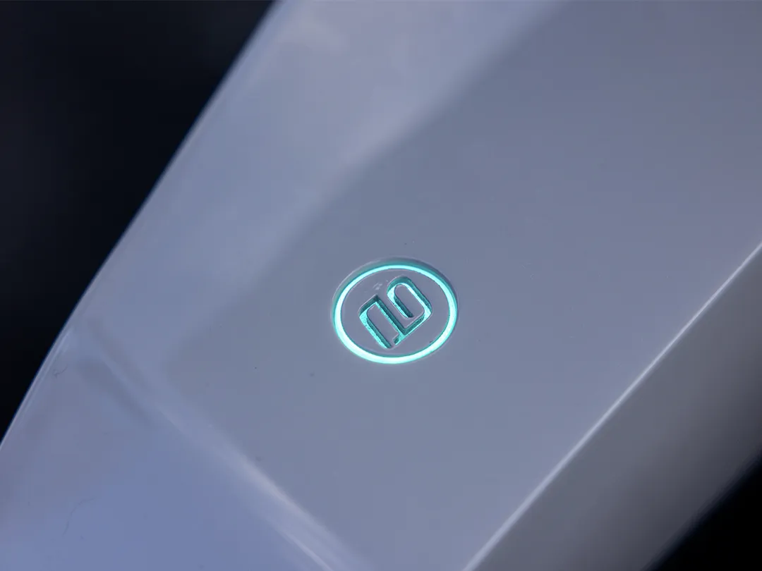 SeaDriveCX detail of button