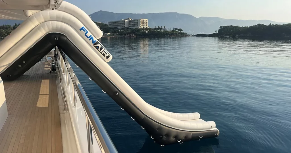 The FunAir Hanger Slide on MY Nora