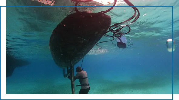 Superyacht crew using a BLU3 diving system