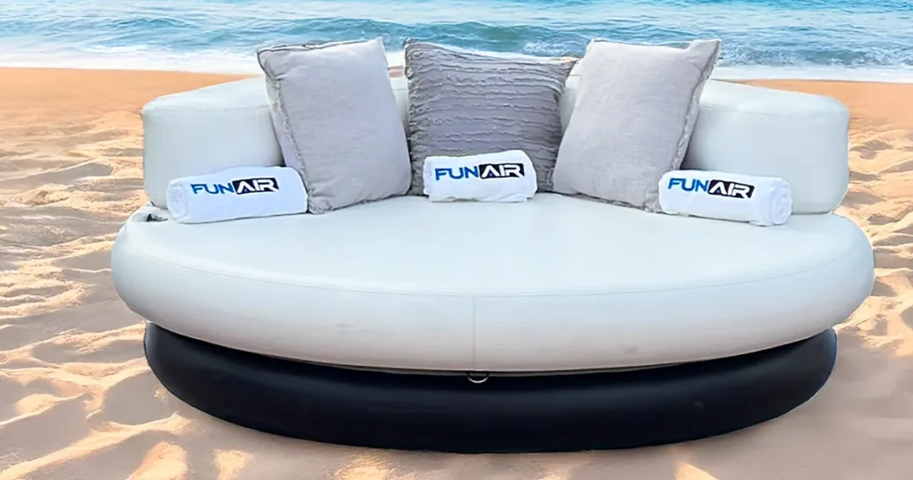 Club Chaise